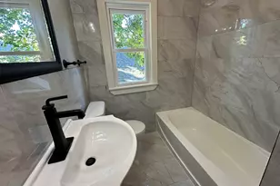 2525 N 44th St, Milwaukee, WI 53210 - Photo 16