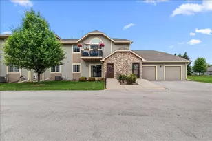 320 E Washington St, Slinger, WI 53086 - Photo 40