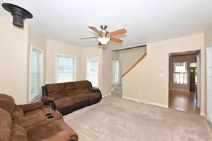 215 W Chestnut St, Port Washington, WI 53074 - Photo 8
