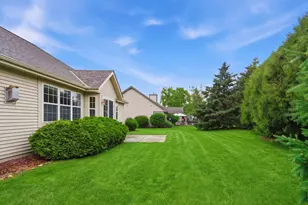 268 Lakeridge Dr, Oconomowoc, WI 53066 - Photo 16