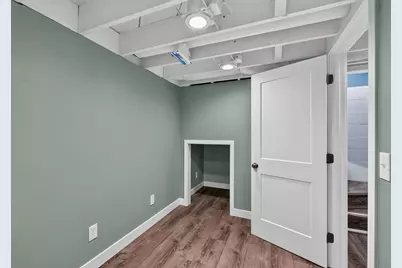 1616 S 167th St, New Berlin, WI 53151 - Photo 26