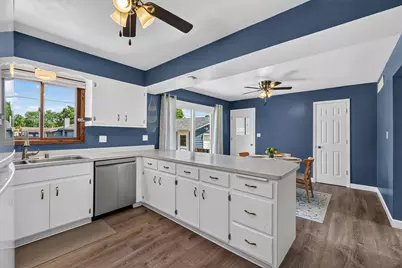 1616 S 167th St, New Berlin, WI 53151 - Photo 8
