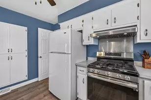 1616 S 167th St, New Berlin, WI 53151 - Photo 10
