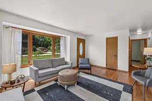1616 S 167th St, New Berlin, WI 53151 - Photo 6
