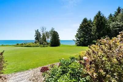 5317 S 10th St, Manitowoc, WI 54220 - Photo 34