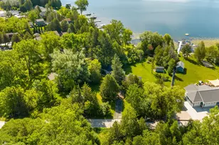 1395 Lakeview Rd, Farmington, WI 53090 - Photo 20