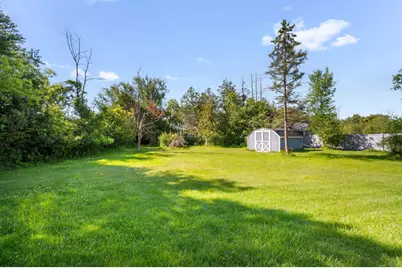 1395  Lakeview Rd, Farmington, WI 53090 - Photo 18