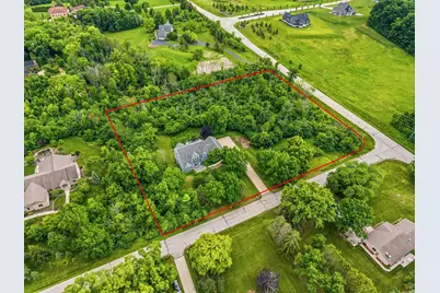 3411 W River Dr, Mequon, WI 53097 - Photo 56