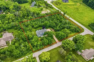 3411 W River Dr, Mequon, WI 53097 - Photo 56
