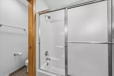3411 W River Dr, Mequon, WI 53097 - Photo 32