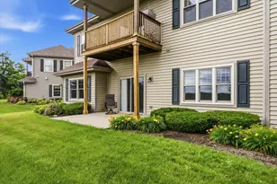 1724 New Port Vista Dr, Port Washington, WI 53024 - Photo 28