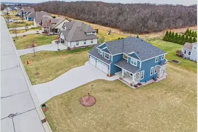 3128 W Hidden Oaks Dr, Franklin, WI 53132 - Photo 46