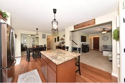 N8001  Woodland Ct, Ixonia, WI 53036 - Photo 10