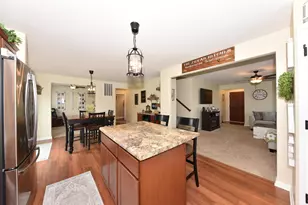 N8001 Woodland Ct, Ixonia, WI 53036 - Photo 10