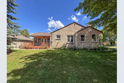 833 S 119th St, West Allis, WI 53214 - Photo 2