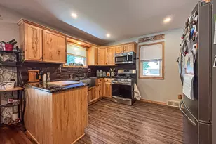 833 S 119th St, West Allis, WI 53214 - Photo 12