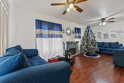 3118 W Fairmount Ave, Milwaukee, WI 53209 - Photo 4