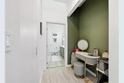 1924 N Hubbard St #305, Milwaukee, WI 53212 - Photo 18