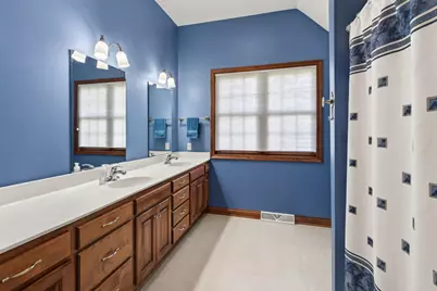1475  Cedarton Pkwy, Cedarburg, WI 53024 - Photo 38