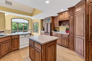 1475 Cedarton Pkwy, Cedarburg, WI 53024 - Photo 12