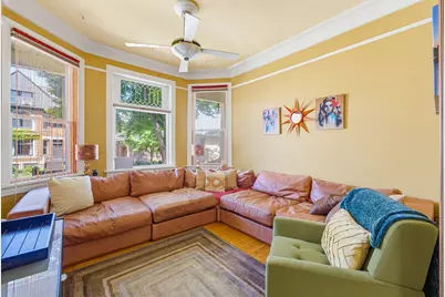 1924 N Oakland Ave #1926, Milwaukee, WI 53202 - Photo 4