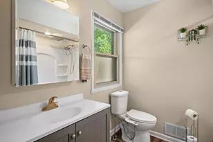 7434 S Logan Ave, Oak Creek, WI 53154 - Photo 10