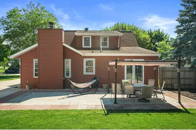 7434 S Logan Ave, Oak Creek, WI 53154 - Photo 16