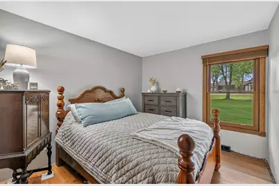 573  Jordan Cir, Richfield, WI 53017 - Photo 22