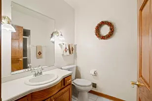 5623 River Hills Rd, Racine, WI 53402 - Photo 32