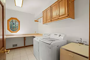 5623 River Hills Rd, Racine, WI 53402 - Photo 34