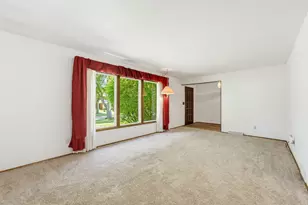 9069 N Maura Ln, Brown Deer, WI 53223 - Photo 2
