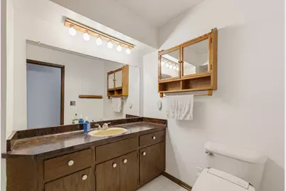 9069 N Maura Ln, Brown Deer, WI 53223 - Photo 20