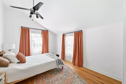 7022 W Clarke St, Wauwatosa, WI 53213 - Photo 20