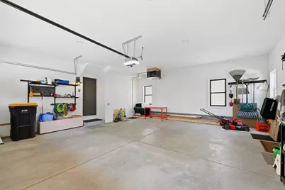 7022 W Clarke St, Wauwatosa, WI 53213 - Photo 34