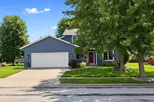 912 Silver Dr, Holmen, WI 54636 - Photo 40