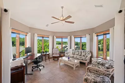 W314N352  Lara Ln #402, Delafield, WI 53018 - Photo 6