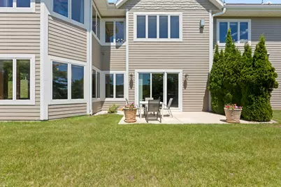 W314N352  Lara Ln #402, Delafield, WI 53018 - Photo 38