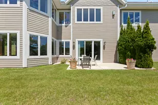 W314N352 Lara Ln, Delafield, WI 53018 - Photo 38