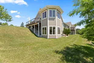 W314N352 Lara Ln, Delafield, WI 53018 - Photo 34