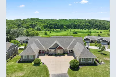W314N352  Lara Ln #402, Delafield, WI 53018 - Photo 1