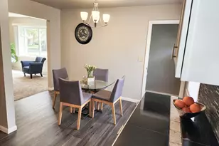 5925 N 75th St, Milwaukee, WI 53218 - Photo 4