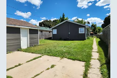 5925 N 75th St, Milwaukee, WI 53218 - Photo 24