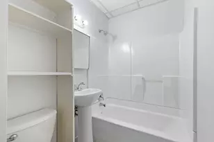 1822 W Rogers St, Milwaukee, WI 53204 - Photo 12
