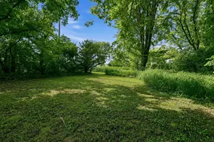 N6934 High Point Rd, Oak Grove, WI 53916 - Photo 34