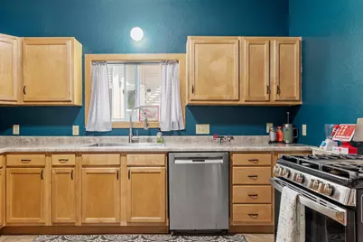 1723 N 9th St, Sheboygan, WI 53081 - Photo 2