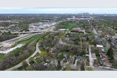 926 N 60th St, Milwaukee, WI 53213 - Photo 44