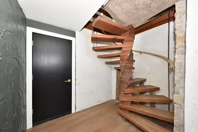 926 N 60th St, Milwaukee, WI 53213 - Photo 32