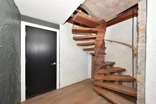 926 N 60th St, Milwaukee, WI 53213 - Photo 32