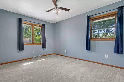 1415 S 167th St, New Berlin, WI 53151 - Photo 20