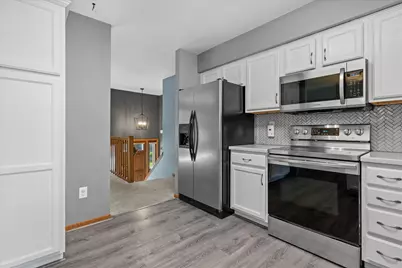 1415 S 167th St, New Berlin, WI 53151 - Photo 16